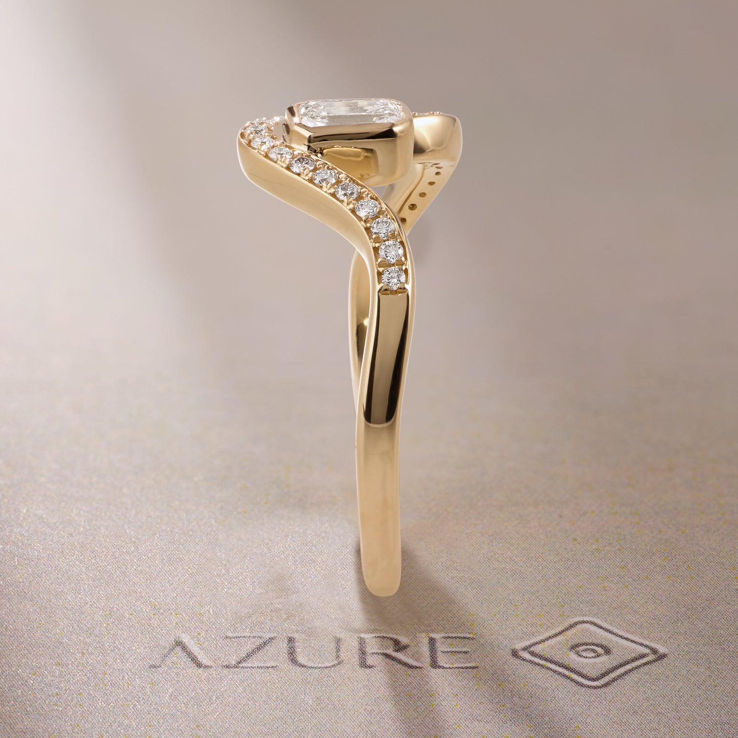 Emerald-Cut & Round Diamond Wavy Band Ring