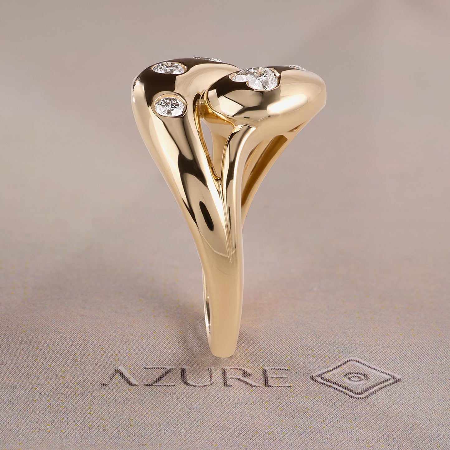 Heart & Round Diamond Ring