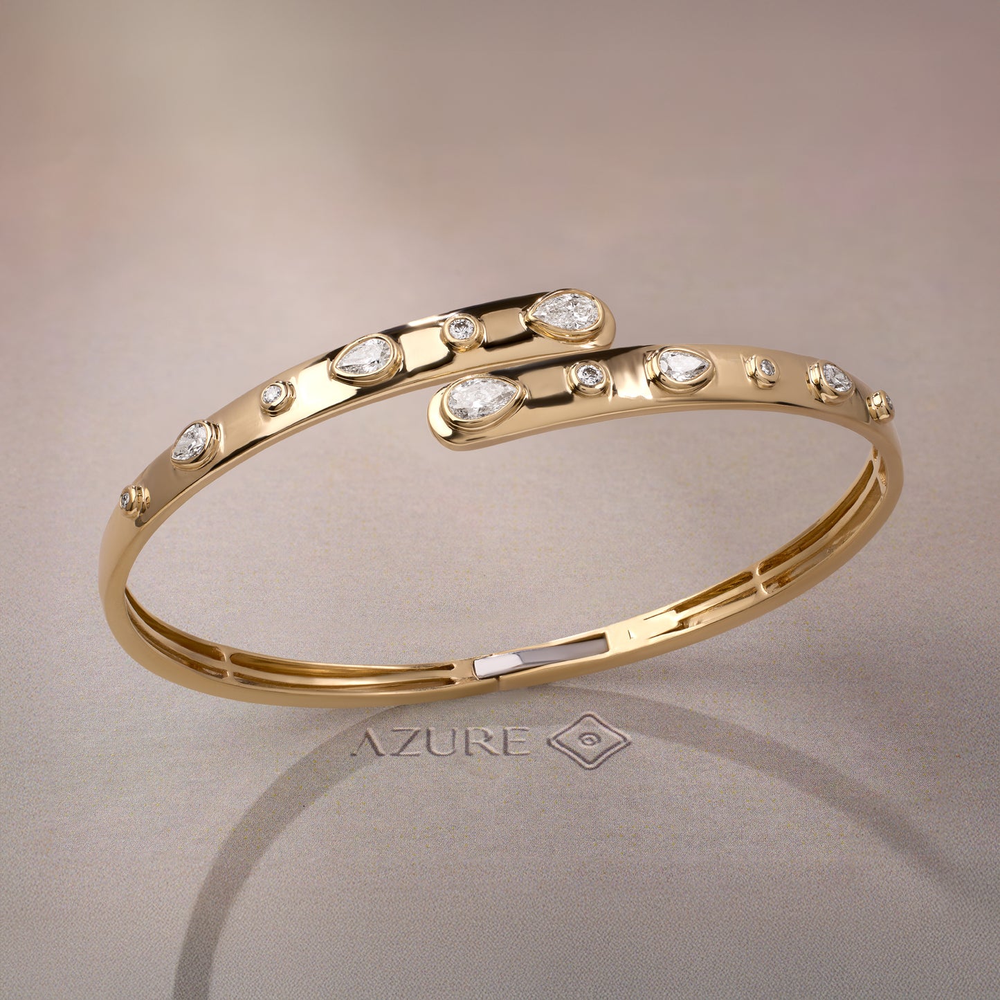 Pear & Round Diamond Bangle