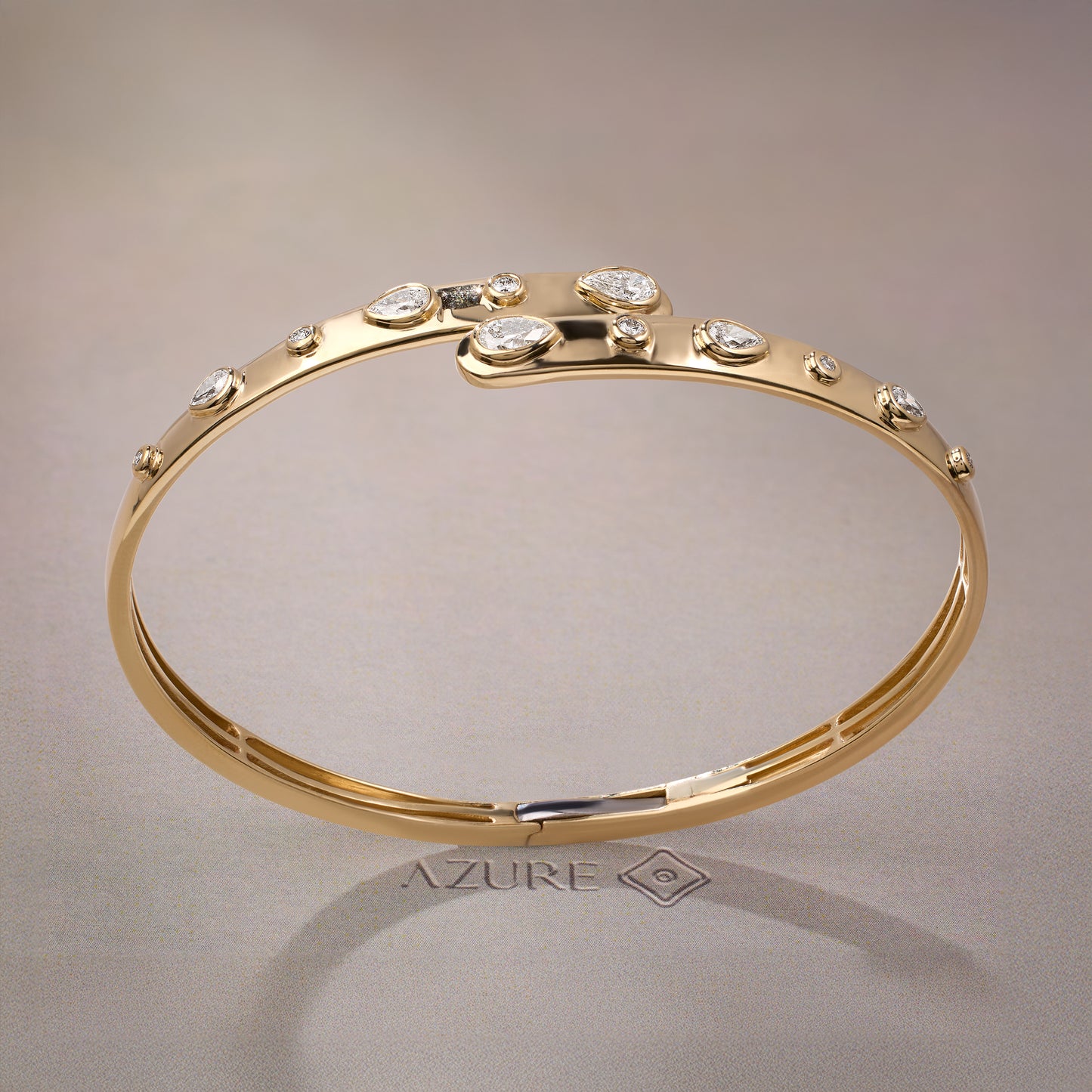 Pear & Round Diamond Bangle