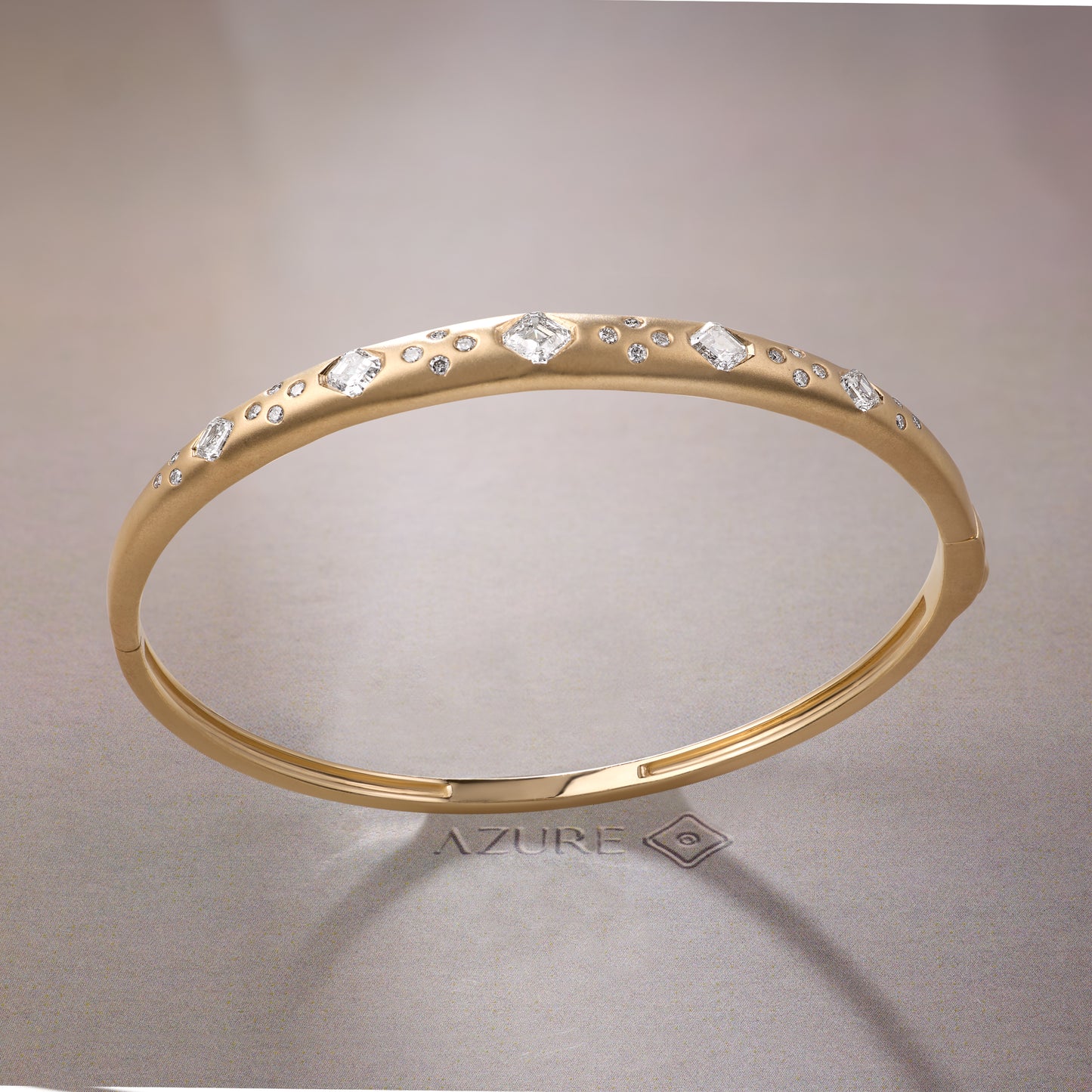 Asscher & Round-Cut Bangle