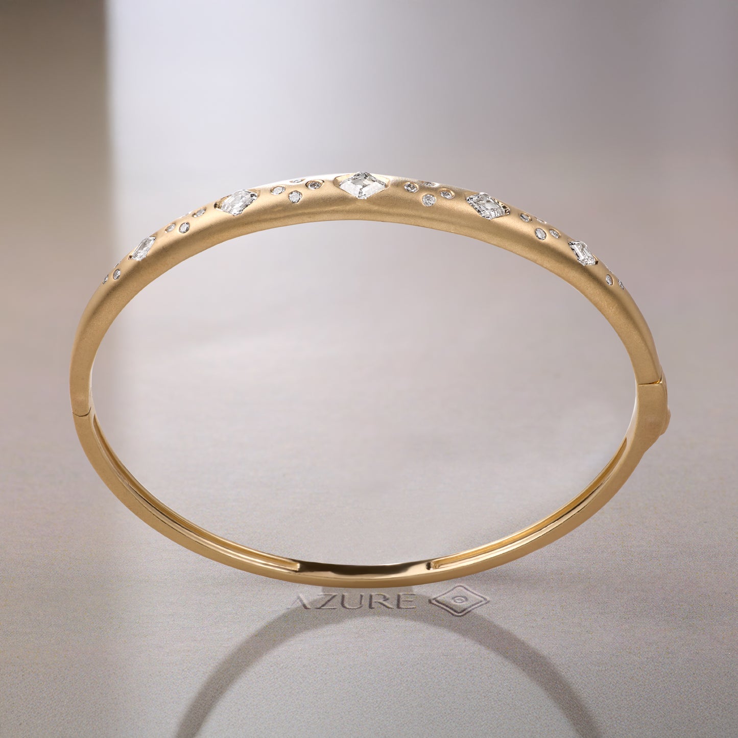 Asscher & Round-Cut Bangle