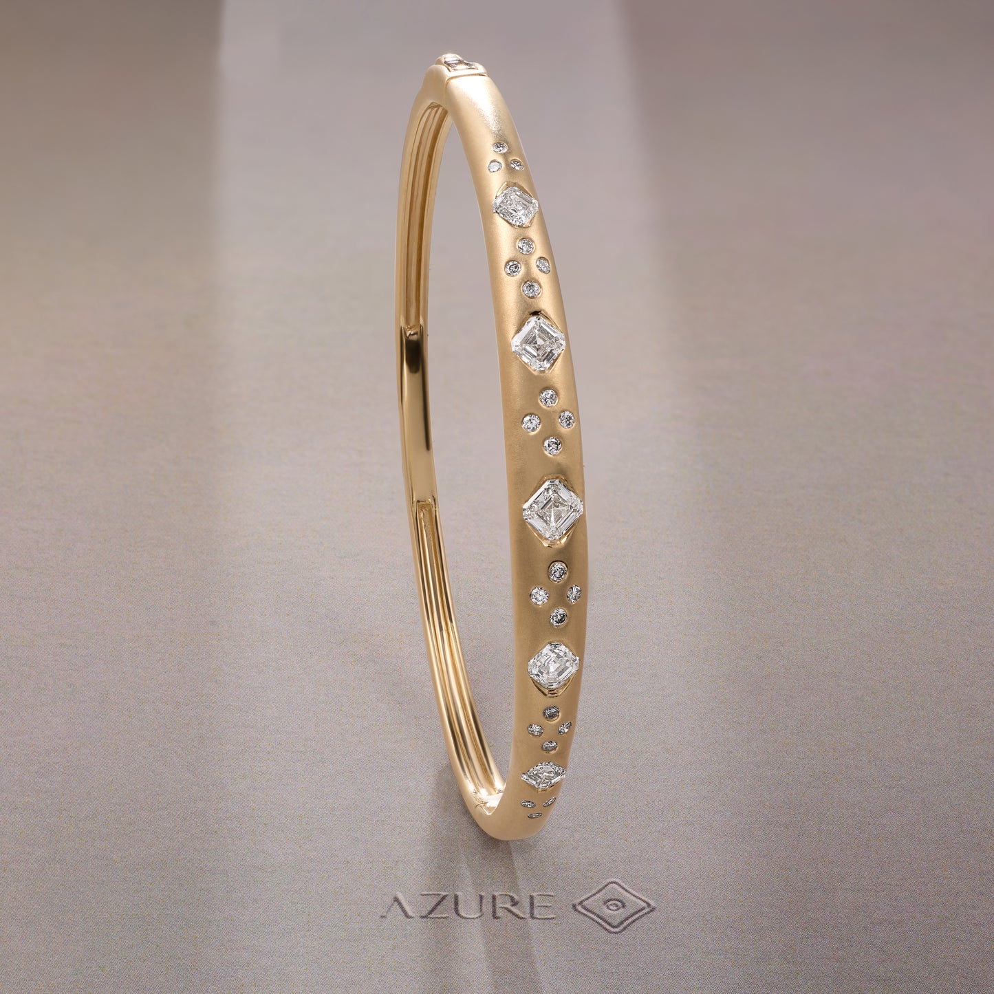 Asscher & Round-Cut Bangle