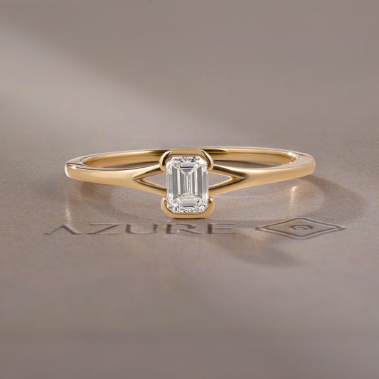 Emerald-cut Diamond Ring