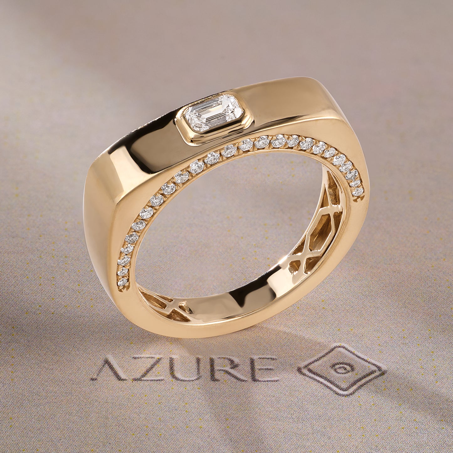 Emerald-Cut & Round Diamond Ring