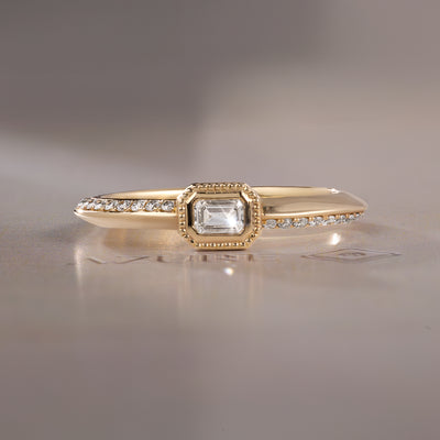 Emerald-Cut & Round Diamond Ring