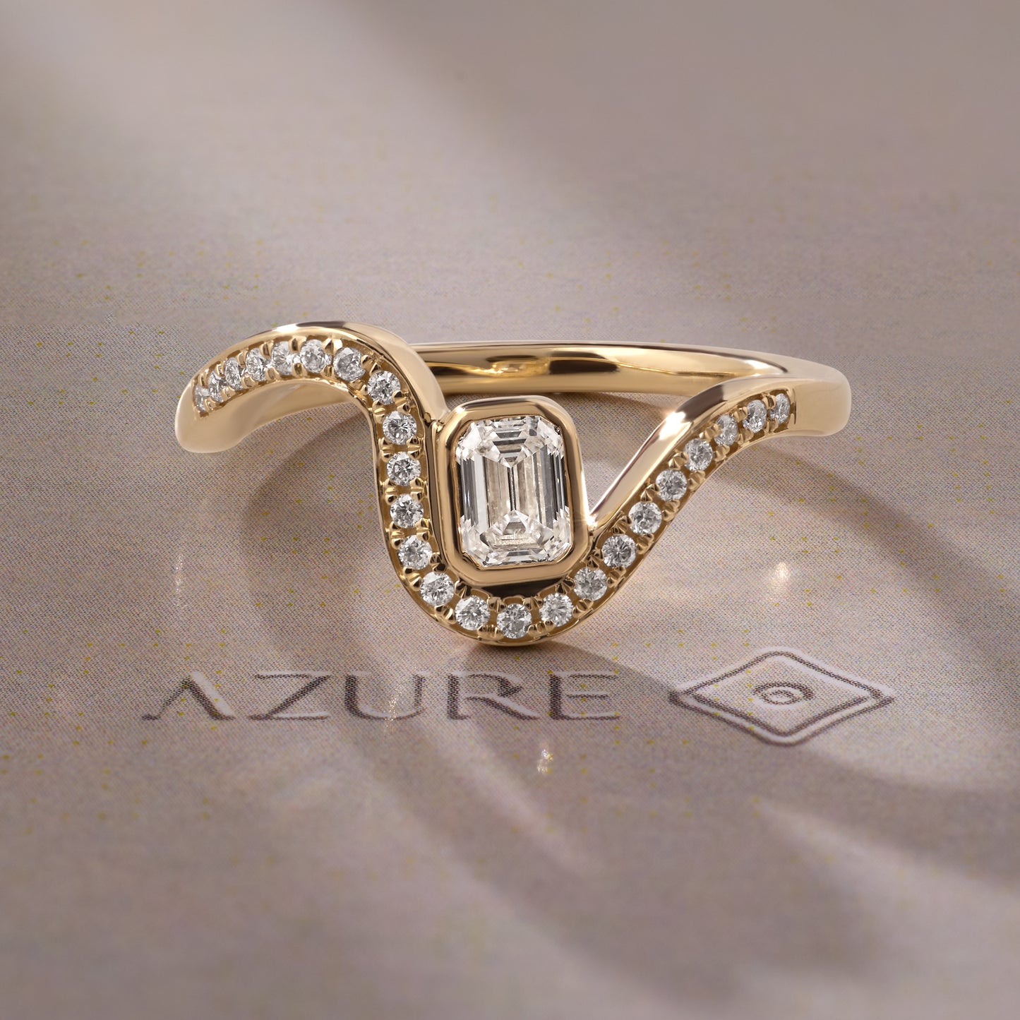 Emerald-Cut & Round Diamond Wavy Band Ring
