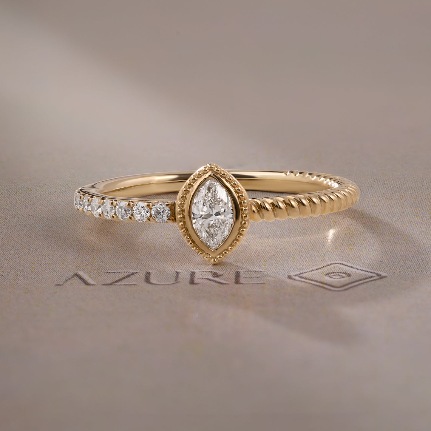 Marquise & Round Diamond Ring
