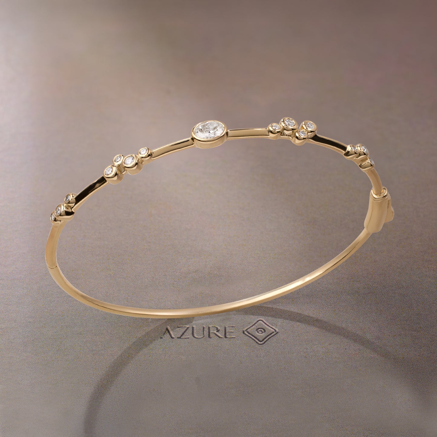 Oval & Round Bangle