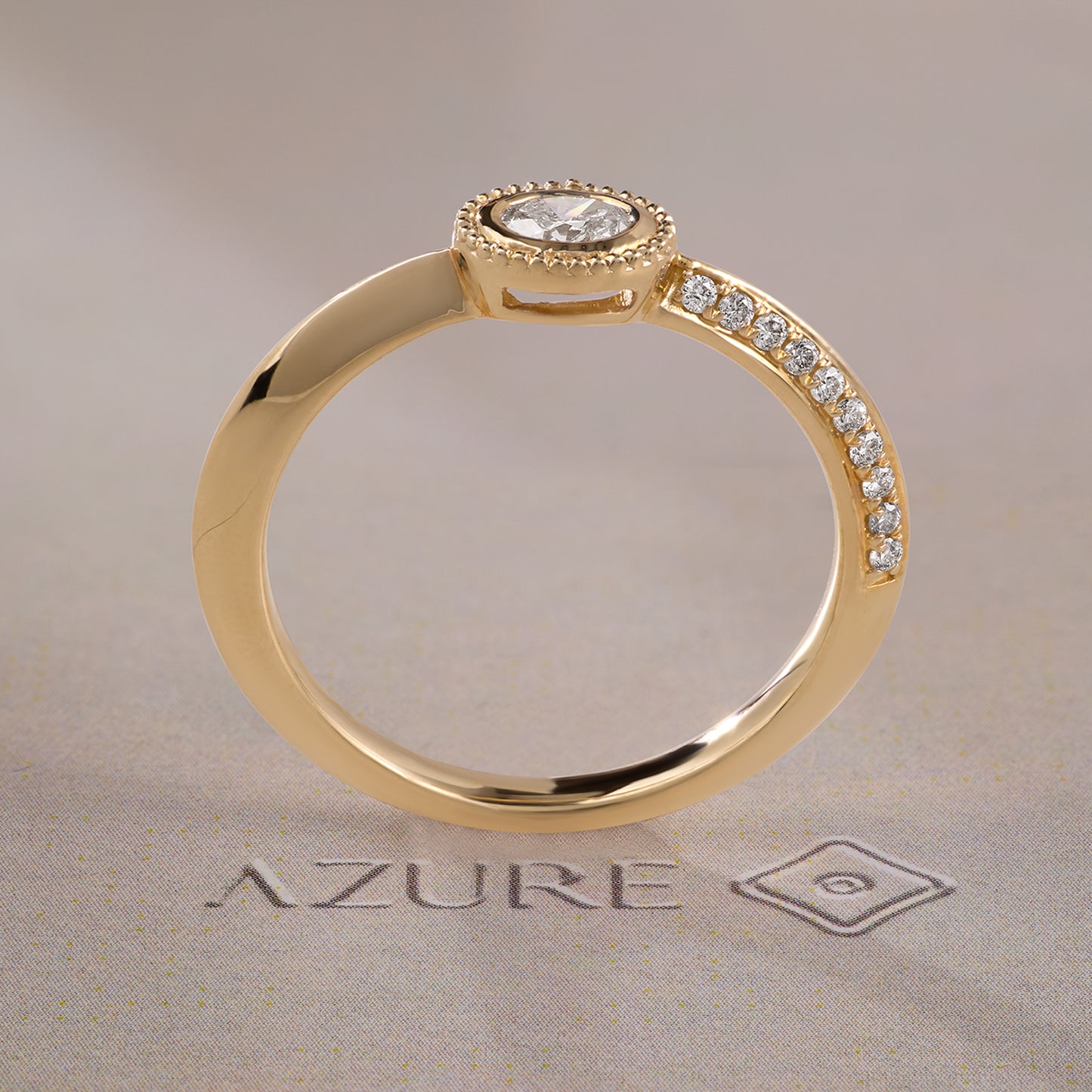 Oval & Round Diamond Ring