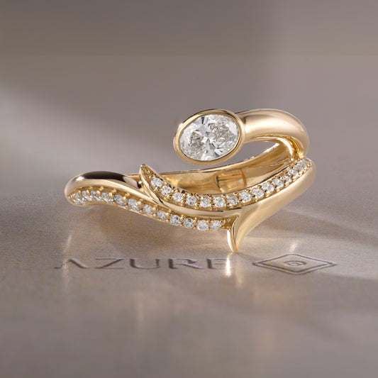 Oval & Round Diamond Ring