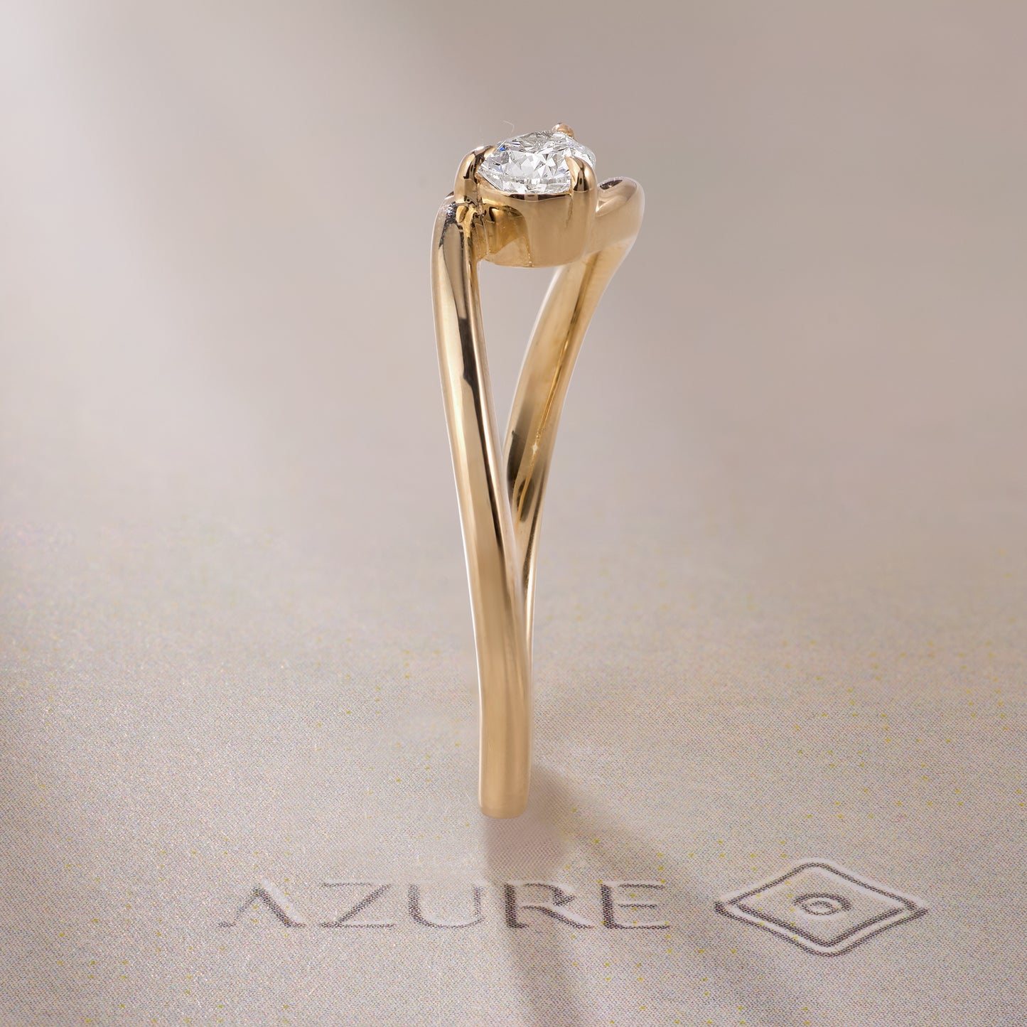 Pear Diamond Twisted Band Ring