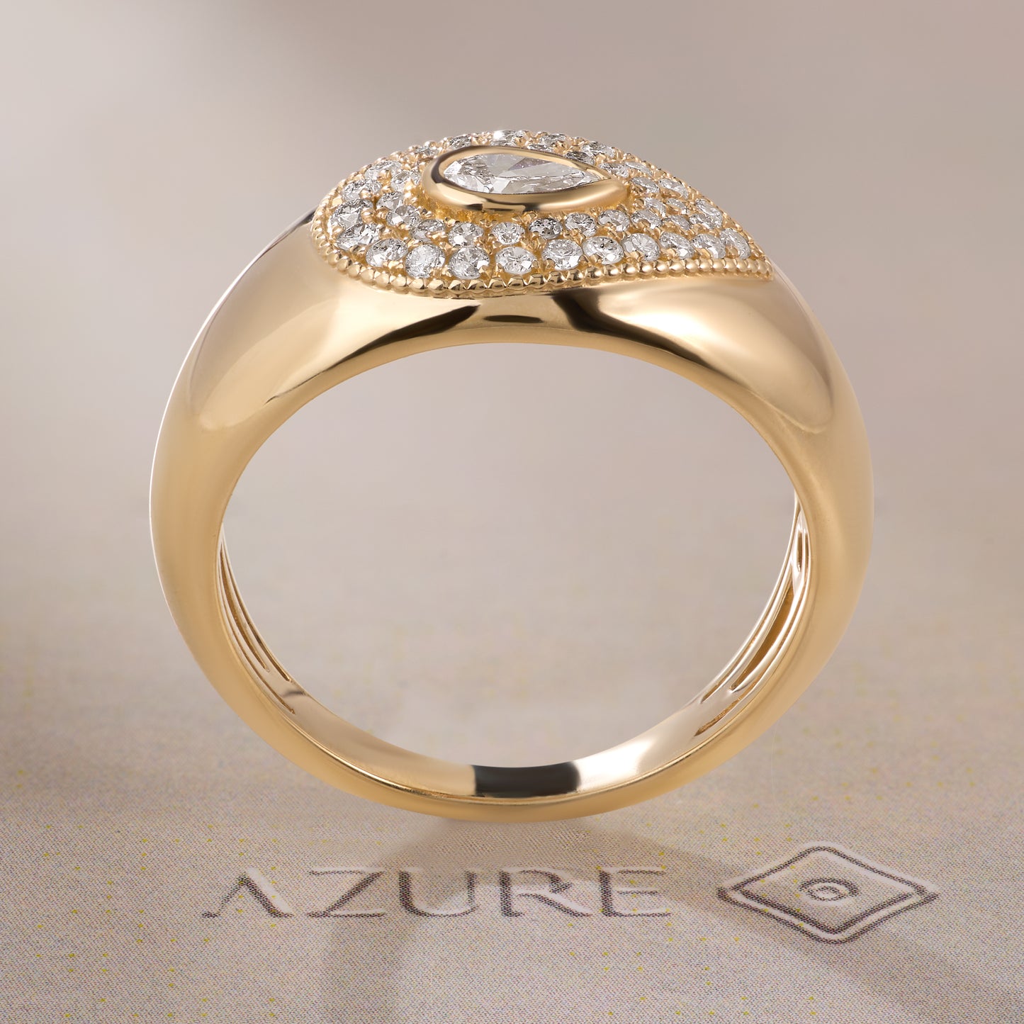 Pear & Round Diamond Ring