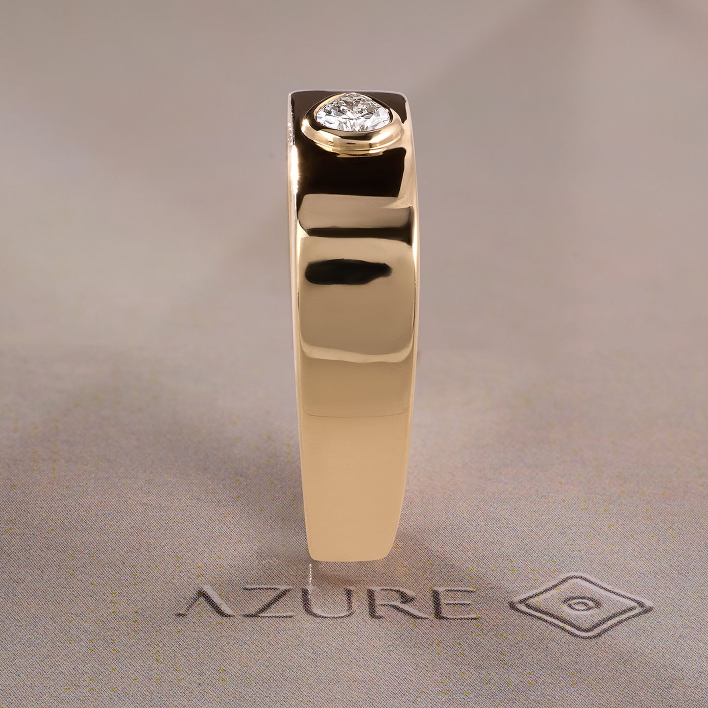 Pear & Round Diamond Ring