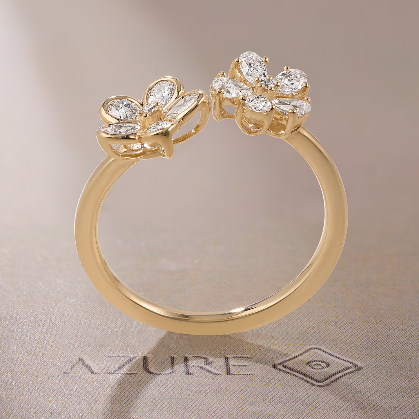 Pear & Round Diamond Ring