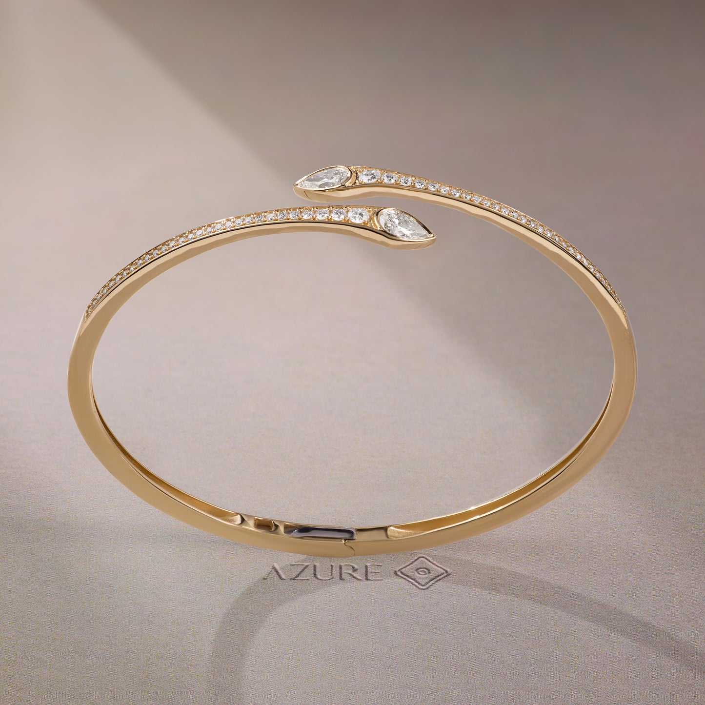 Round & Pear Bangle