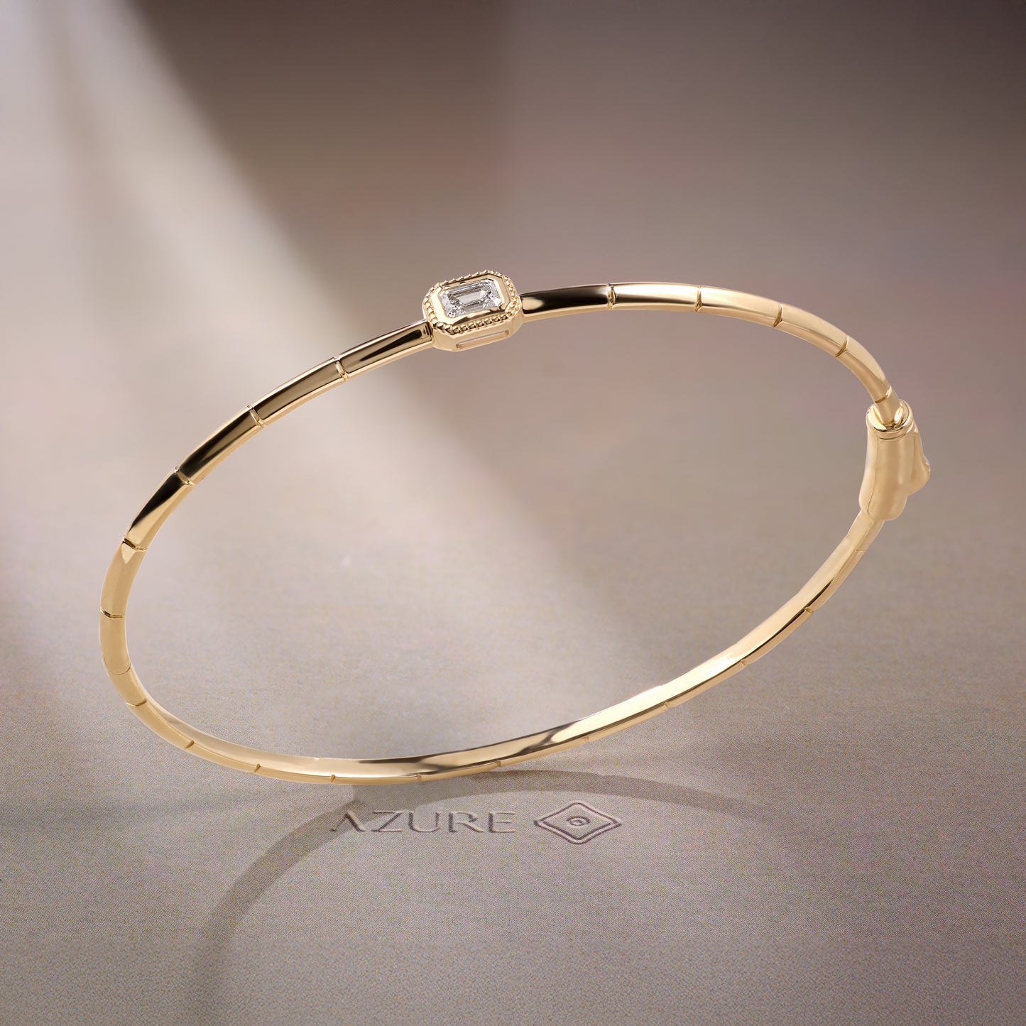 Solitaire Emerald Bangle