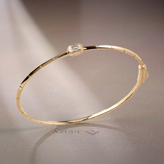 Solitaire Emerald Bangle