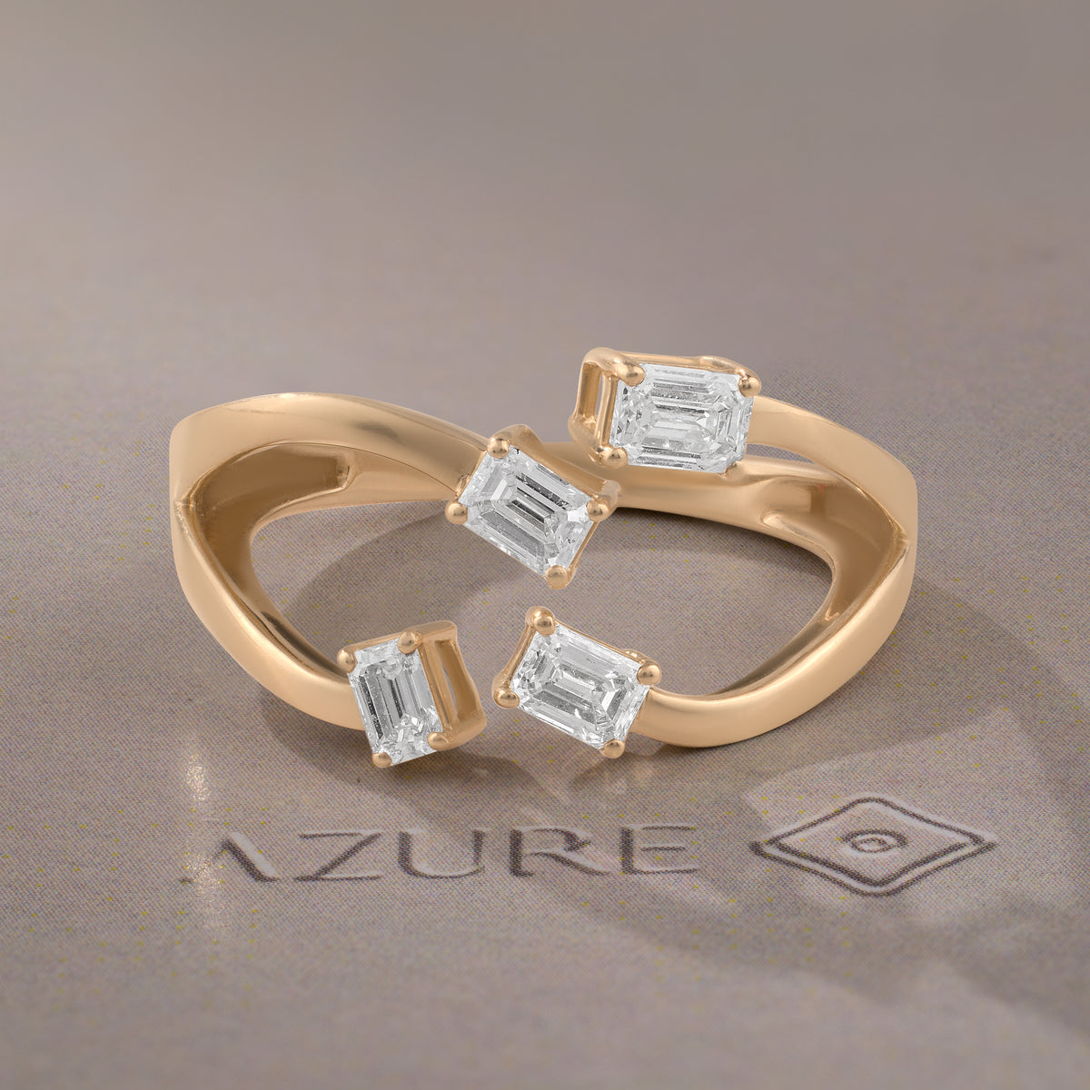 Emerald Diamond Ring