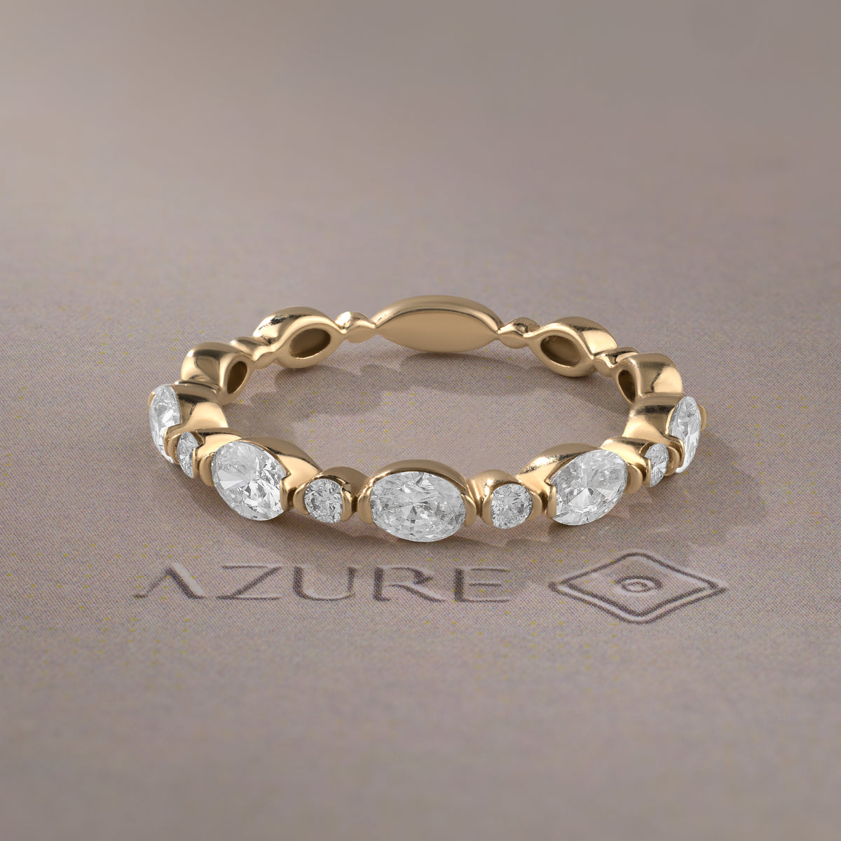 Oval & Round Diamond Ring