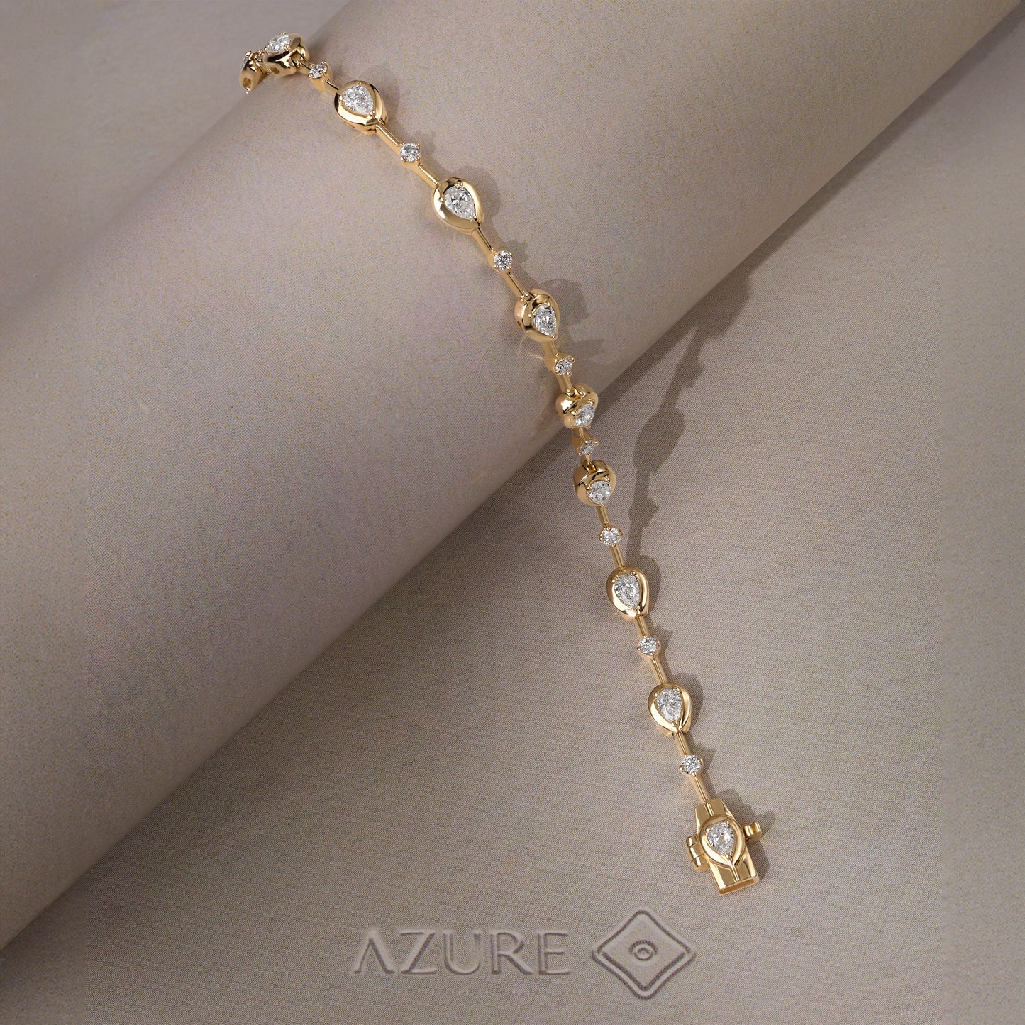 Pear and Round Diamond Bracelet
