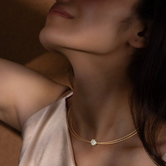 Oval & Round Diamond Wire Necklace